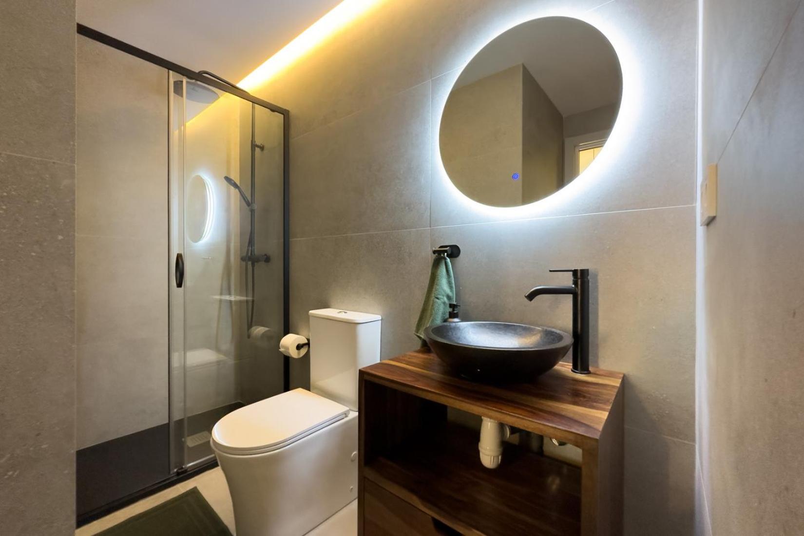 Oasis Suites Downtown บาร์เซโลนา ภายนอก รูปภาพ